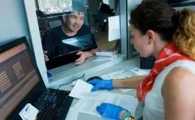 Запрет мигрантам работать в общепите Запрет мигрантам работать в общепите